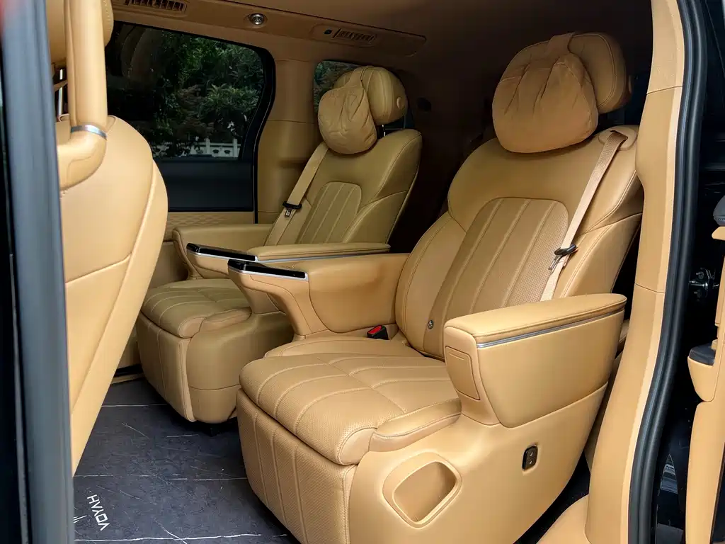 Voyah Voyah Dreamer 2025 PHEV AWD Flagship Kunpeng Edition 2024 - thumbnail 11