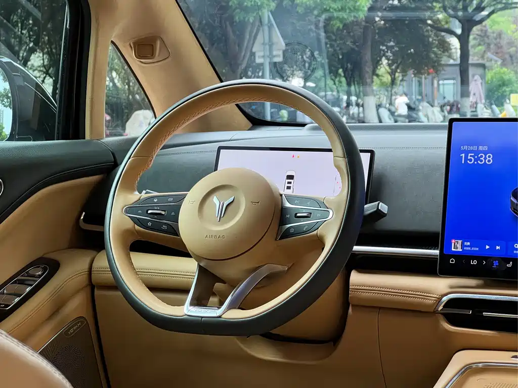 Voyah Voyah Dreamer 2025 PHEV AWD Flagship Kunpeng Edition 2024 - thumbnail 17