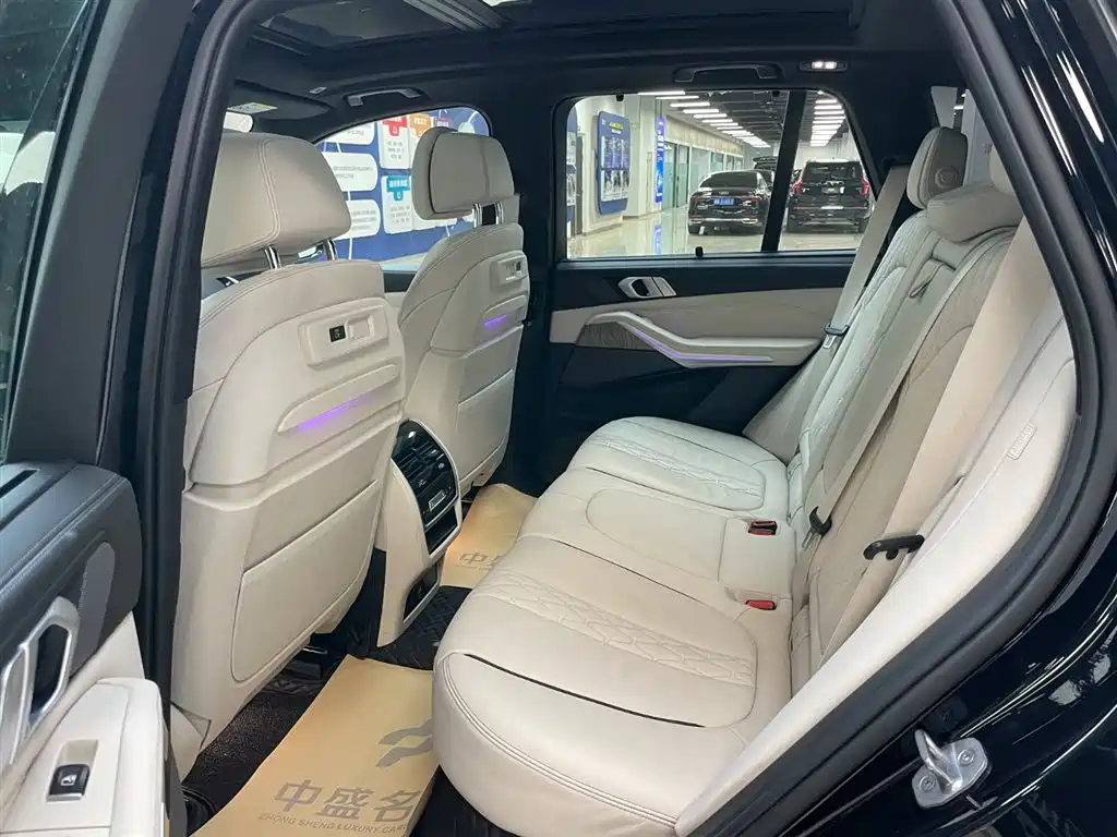 BMW 宝马X5(进口) 2019款 xDrive40i 尊享型 M运动套装 2020 - thumbnail 13