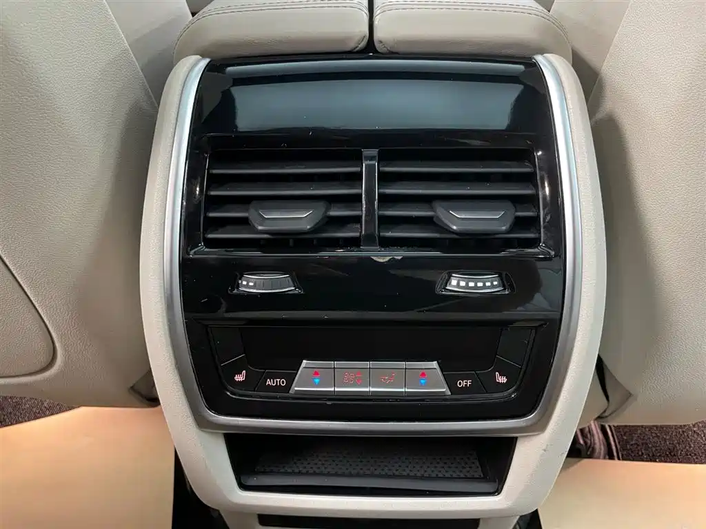 BMW 宝马X5(进口) 2019款 xDrive40i 尊享型 M运动套装 2020 - thumbnail 14