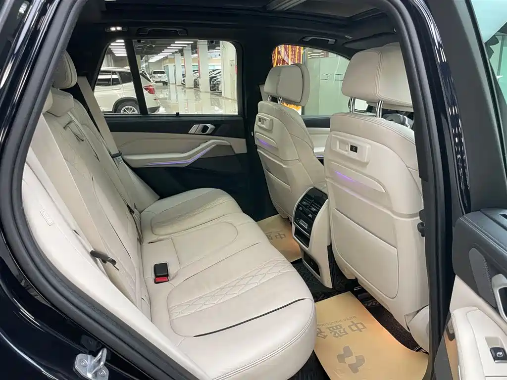 BMW 宝马X5(进口) 2019款 xDrive40i 尊享型 M运动套装 2020 - thumbnail 18