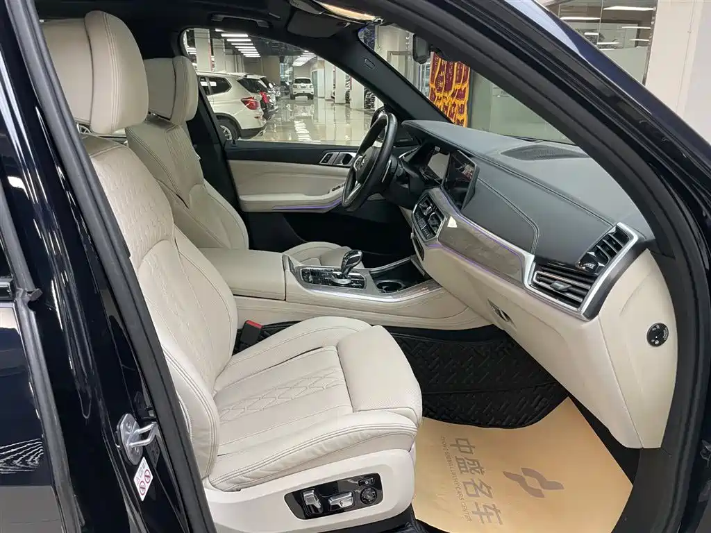 BMW 宝马X5(进口) 2019款 xDrive40i 尊享型 M运动套装 2020 - thumbnail 19
