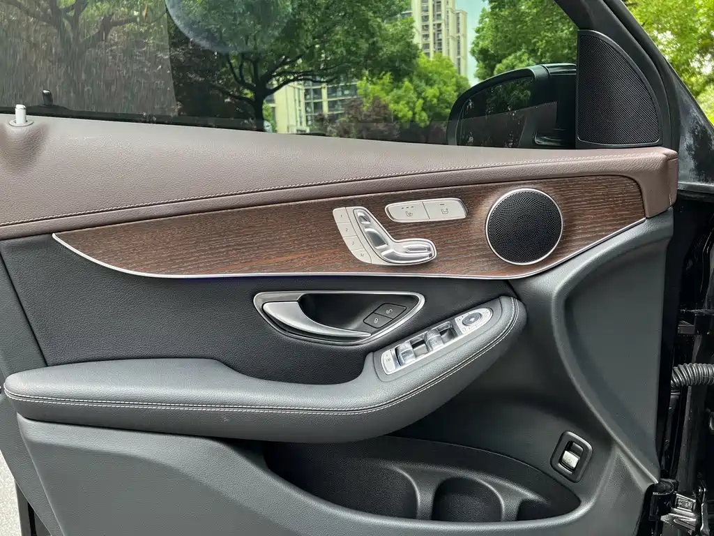 Mercedes-Benz Mercedes-Benz GLC 2022 GLC 260 L 4MATIC Luxury 2022 - thumbnail 14