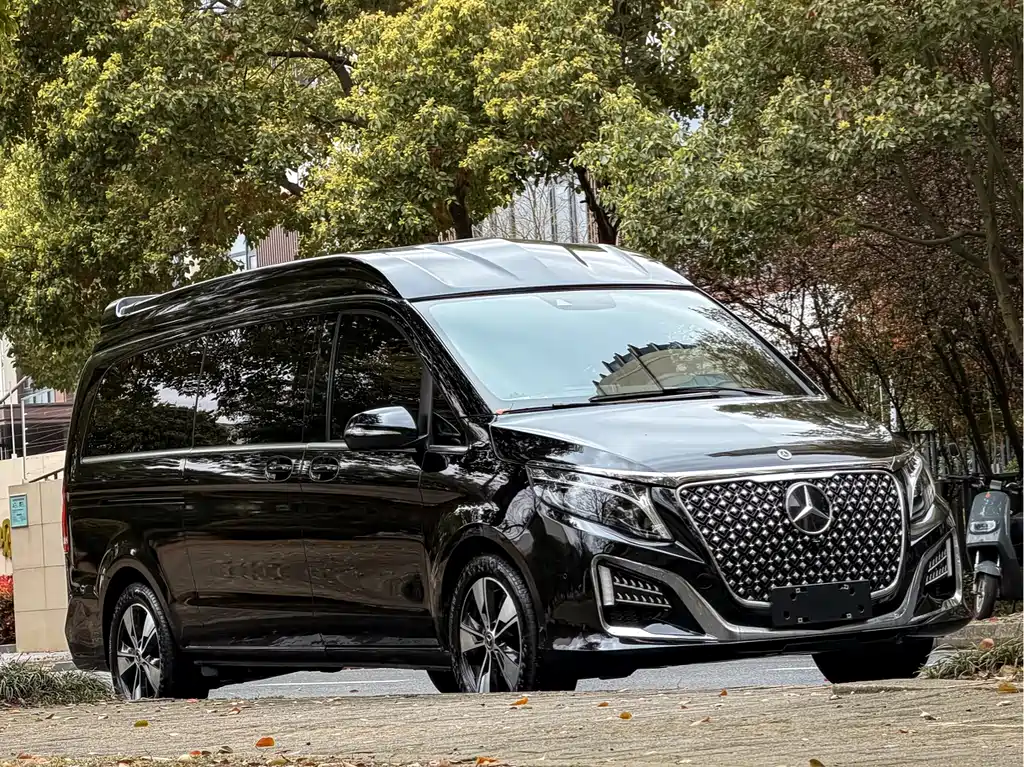 Mercedes-Benz Mercedes-Benz V-Class 2022 V 260 L Long Wheelbase Luxury Edition 2024 - thumbnail 3