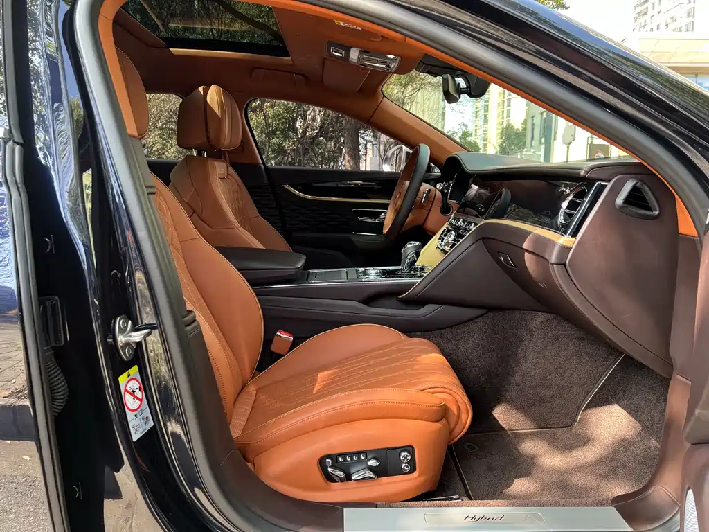 Bentley Bentley Flying Spur Plug-in Hybrid 2022 2.9T V6 Hybrid Mulliner 2022 - thumbnail 8