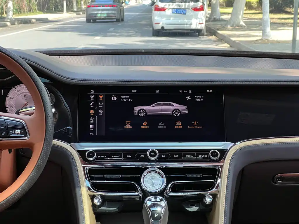 Bentley Bentley Flying Spur Plug-in Hybrid 2022 2.9T V6 Hybrid Mulliner 2022 - thumbnail 14