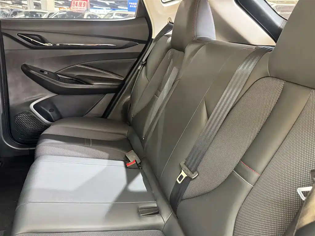 Changan Oshan Changan Oshan X5 2021 1.5T DCT Prestige 2021 - thumbnail 25