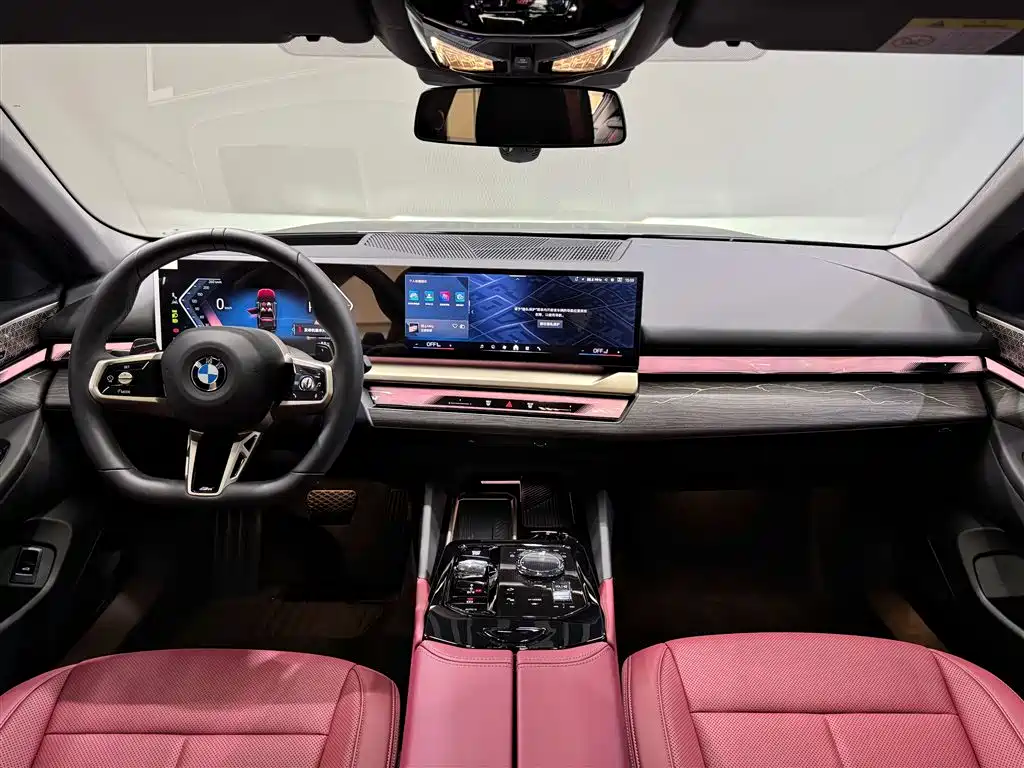 BMW BMW 5 Series 2025 530Li Exclusive M Sport Package 2025 - thumbnail 12