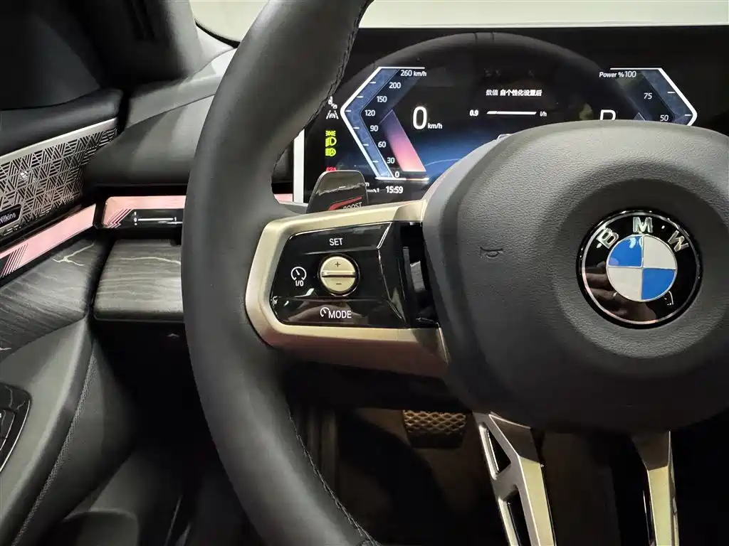 BMW BMW 5 Series 2025 530Li Exclusive M Sport Package 2025 - thumbnail 16
