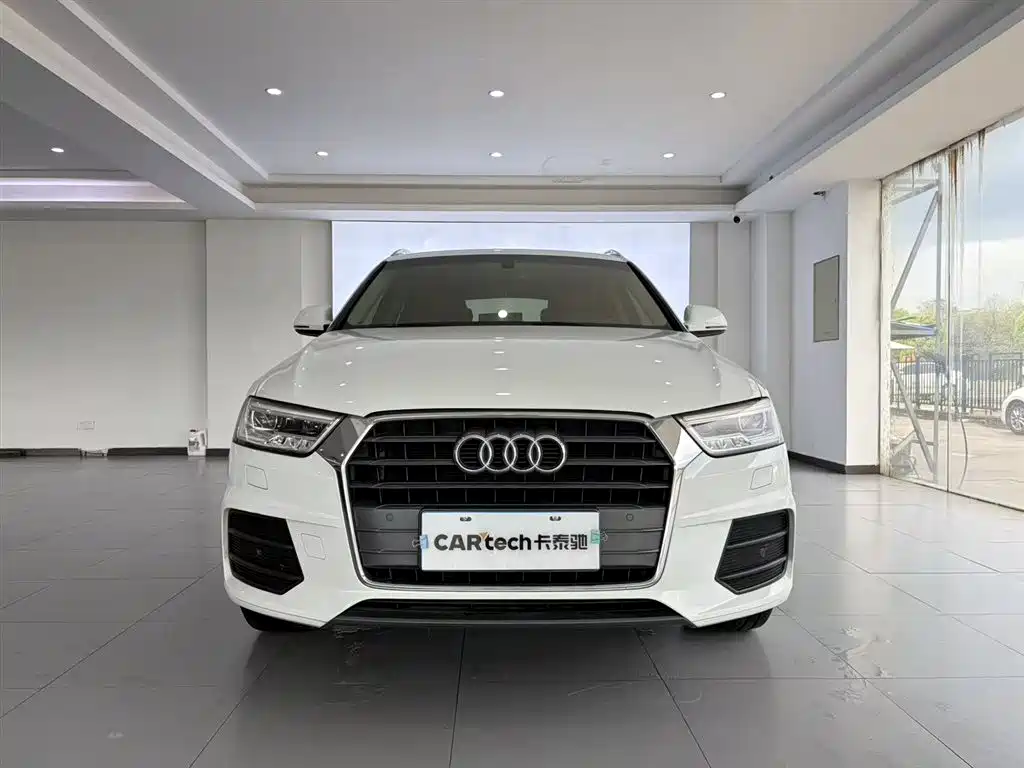 Audi Audi Q3 2018 30th Anniversary Edition 30 TFSI Fashion 2019 - thumbnail 3