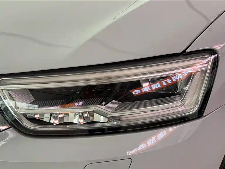 Audi Audi Q3 2018 30th Anniversary Edition 30 TFSI Fashion 2019 - thumbnail 7
