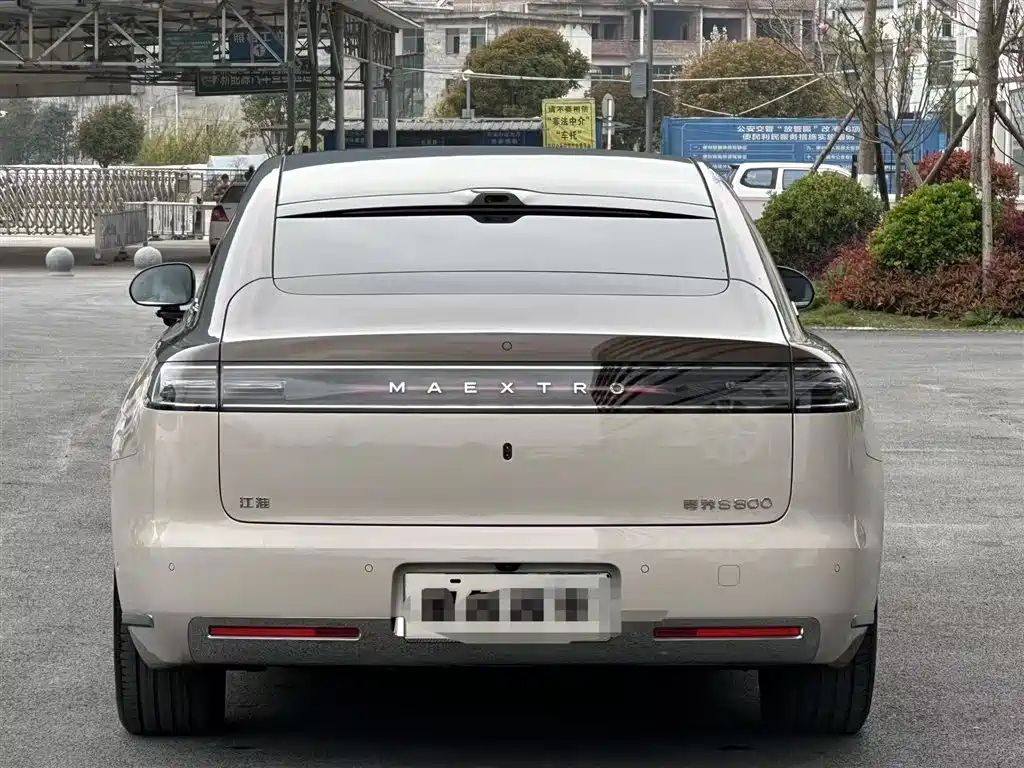 Maextro Maextro S800 2025 EREV Starlight Exclusive Edition 5-Seater (192-Line LiDAR) 2025 - thumbnail 3