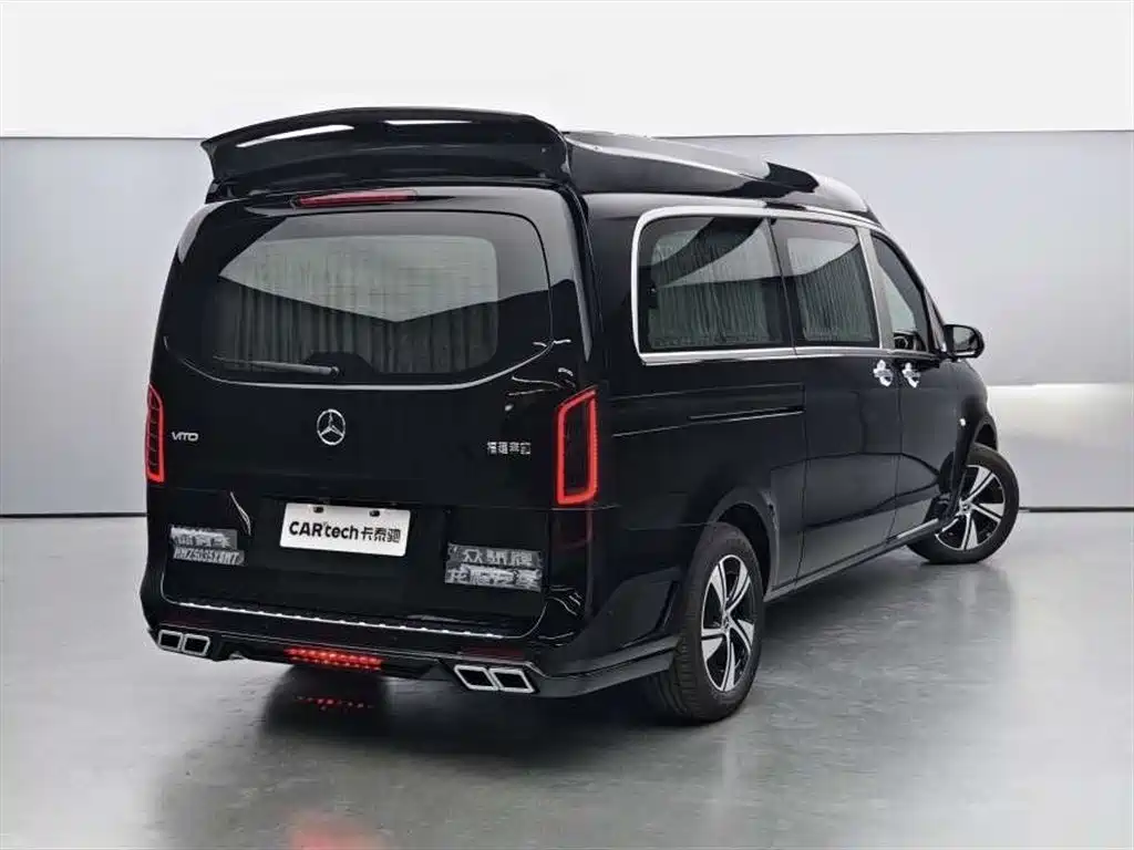 Mercedes-Benz Mercedes-Benz Vito 2023 2.0T Business Edition 7-Seater 2023 - thumbnail 3