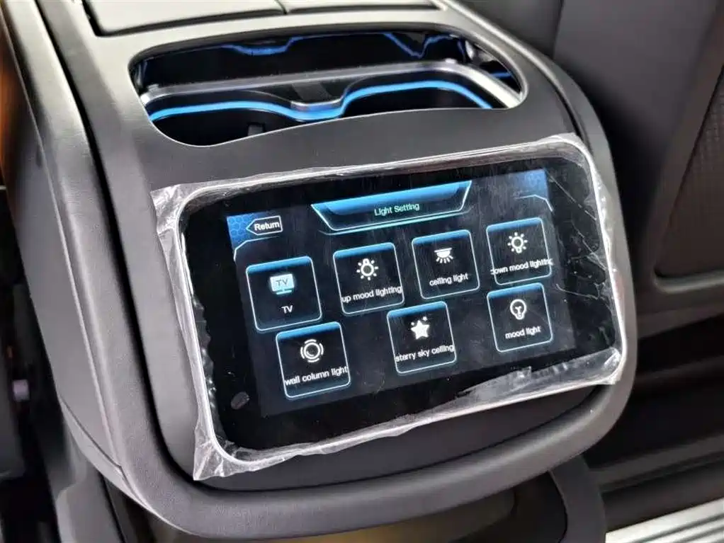 Mercedes-Benz Mercedes-Benz Vito 2023 2.0T Business Edition 7-Seater 2023 - thumbnail 9
