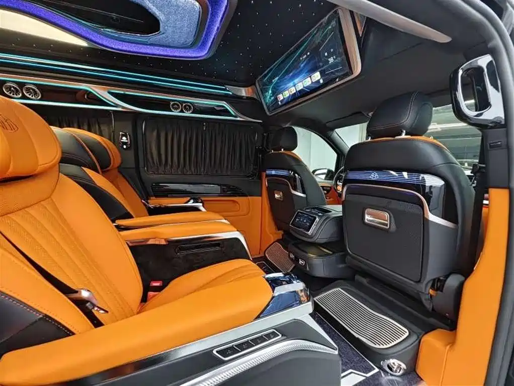 Mercedes-Benz Mercedes-Benz Vito 2023 2.0T Business Edition 7-Seater 2023 - thumbnail 11