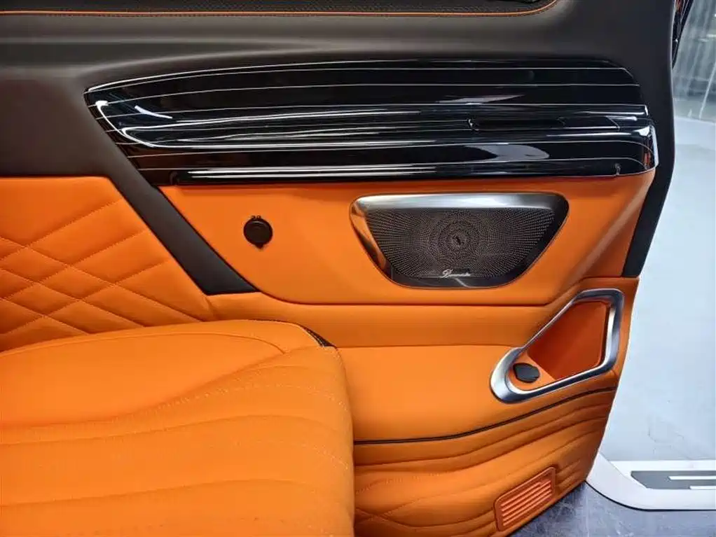 Mercedes-Benz Mercedes-Benz Vito 2023 2.0T Business Edition 7-Seater 2023 - thumbnail 12