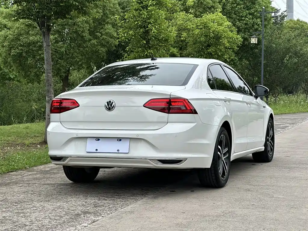 Volkswagen Volkswagen Lamando 2021 Facelift 280TSI DSG Comfort Edition 2022 - thumbnail 4
