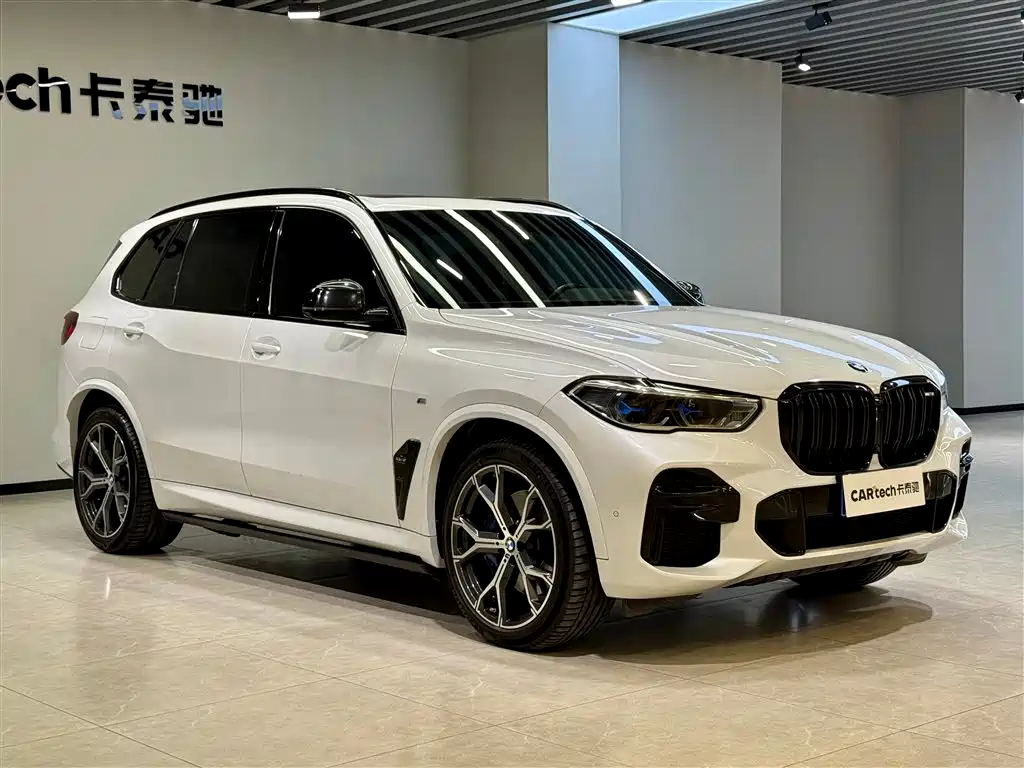 BMW BMW X5 2022 Facelift xDrive40Li M Sport Package 2023 - thumbnail 2