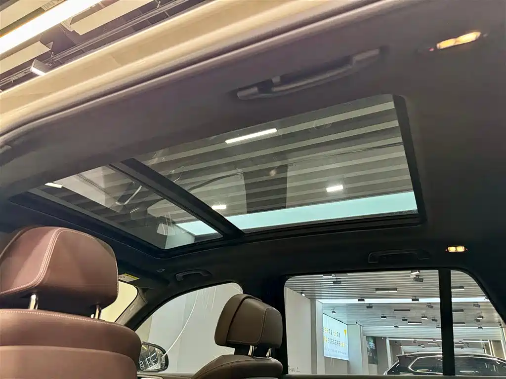 BMW BMW X5 2022 Facelift xDrive40Li M Sport Package 2023 - thumbnail 27