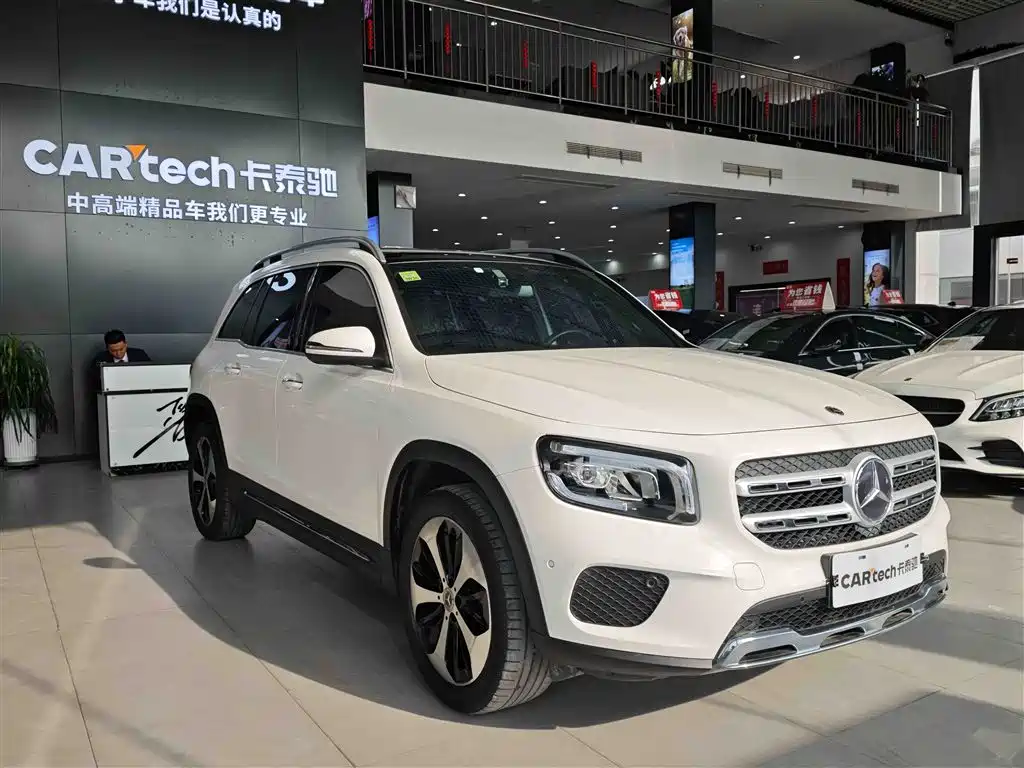 Mercedes-Benz Mercedes-Benz GLB 200 Fashion Edition 2022 Facelift 2022 - thumbnail 2