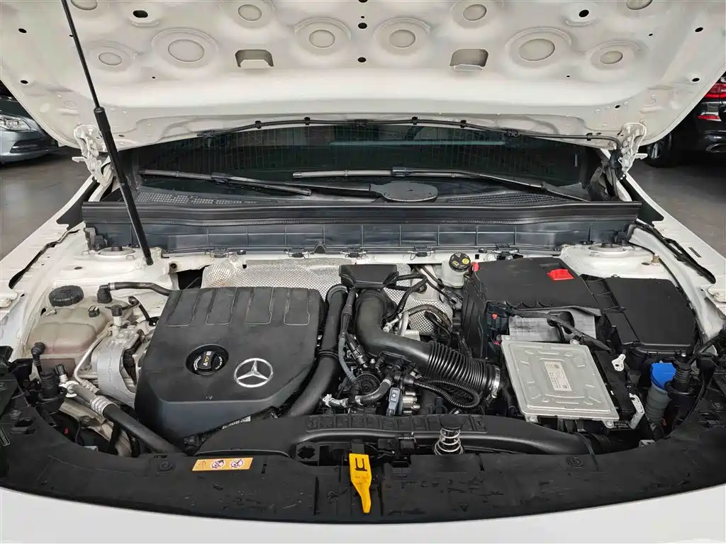 Mercedes-Benz Mercedes-Benz GLB 200 Fashion Edition 2022 Facelift 2022 - thumbnail 12