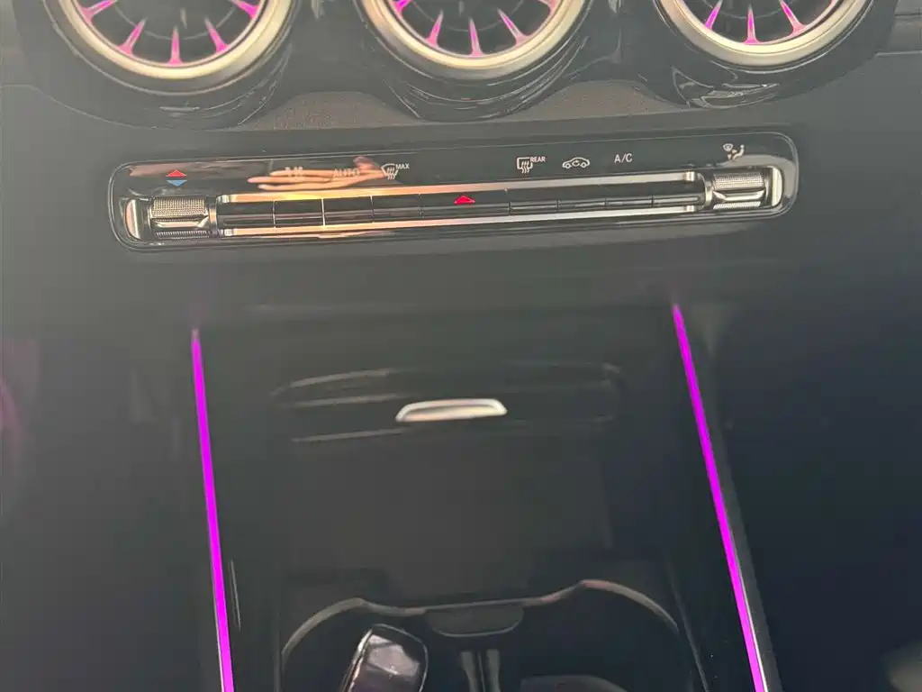 Mercedes-Benz Mercedes-Benz GLB 200 Fashion Edition 2022 Facelift 2022 - thumbnail 15