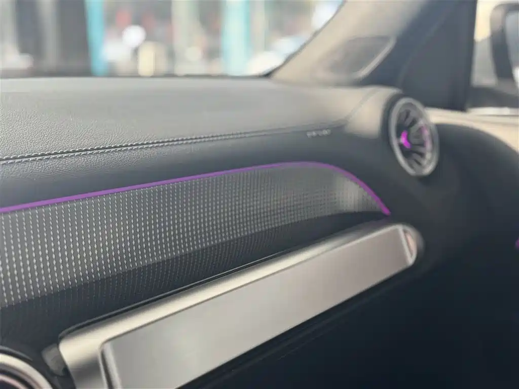 Mercedes-Benz Mercedes-Benz GLB 200 Fashion Edition 2022 Facelift 2022 - thumbnail 18