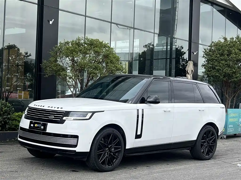 Land Rover Range Rover 2024 3.0L L6 400PS Autobiography LWB 7-Seater 2025 - thumbnail 2