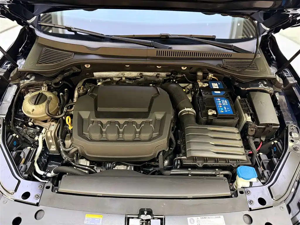 Volkswagen Passat 2024 380TSI Longyao Edition 2024 - thumbnail 8