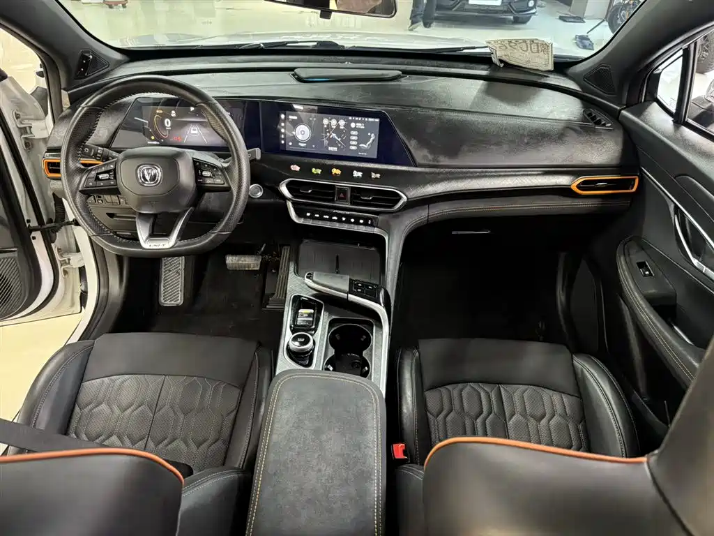 Changan Changan UNI-T 2022 2.0T Pilot Edition 2022 - thumbnail 15