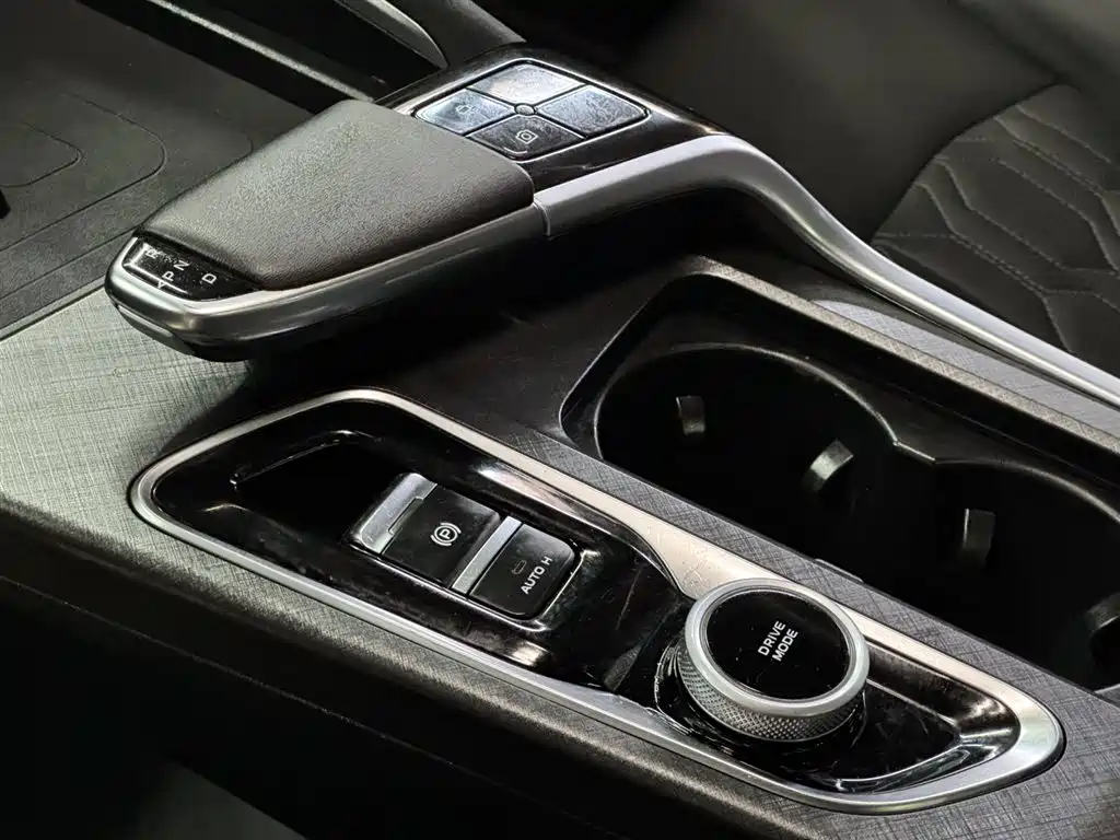 Changan Changan UNI-T 2022 2.0T Pilot Edition 2022 - thumbnail 21