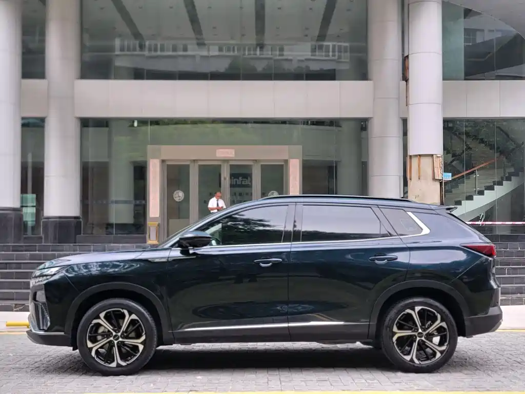 Dongfeng Aeolus Aeolus Haoyi 2022 Mach Hybrid 1.5T MHD Ganmeng Edition 2022 - thumbnail 3