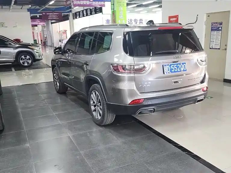 Jeep Jeep Grand Commander 2018 2.0T 4WD Enjoyment Edition China VI 2019 - thumbnail 6