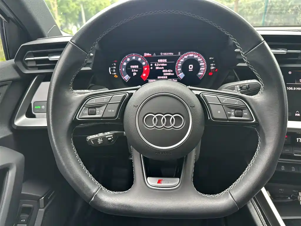 Audi Audi A3 2024 Sportback 35 TFSI Fashion Sport 2024 - thumbnail 9