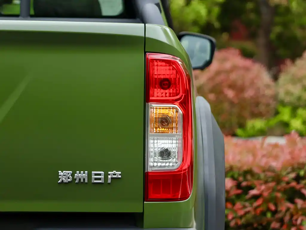 Dongfeng Ruiqi 7 2023 Huxiao 2.3T Automatic 4WD Diesel Flagship M9T 2025 - thumbnail 8