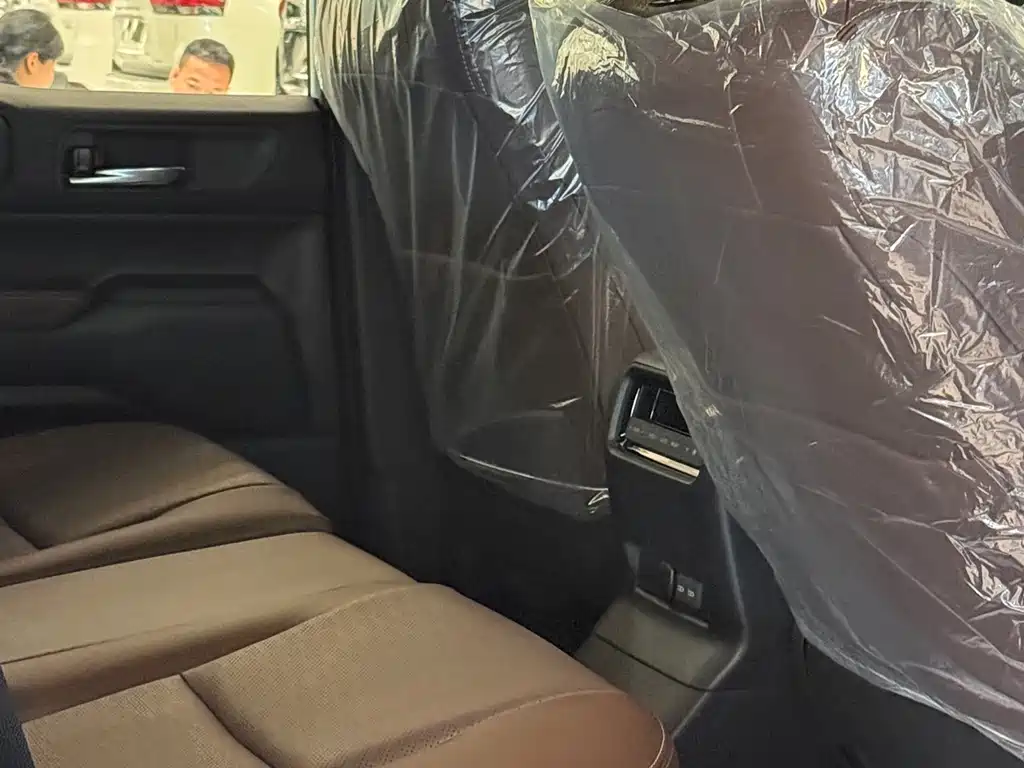 Toyota Prado 2026 2.4T HanYe WX Edition 5-Seater 2026 - thumbnail 7