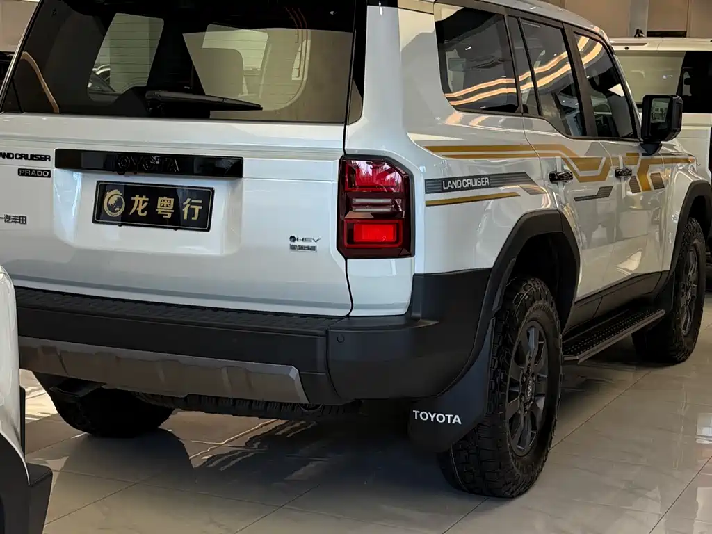 Toyota Prado 2026 2.4T HanYe WX Edition 5-Seater 2026 - thumbnail 8