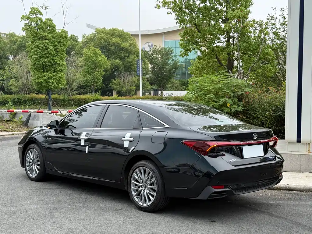 Toyota Toyota Avalon 2024 Hybrid 2.0L Premium 2025 - thumbnail 12
