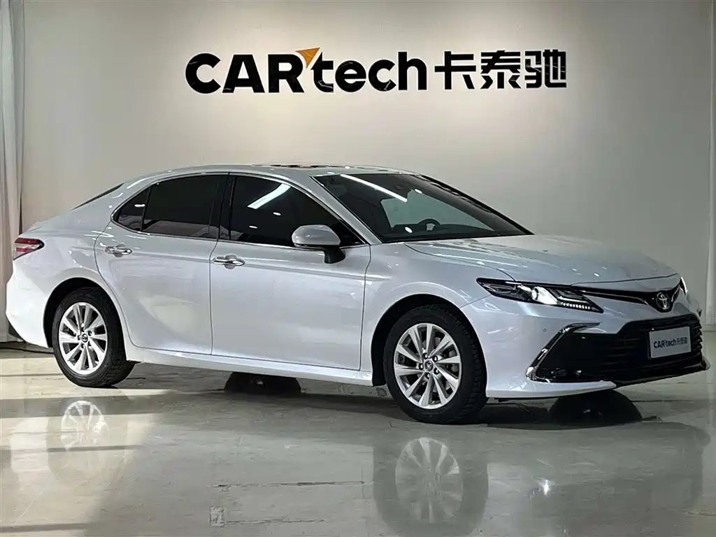 Toyota Camry 2021 2.0G Luxury Edition 2021 - thumbnail 2