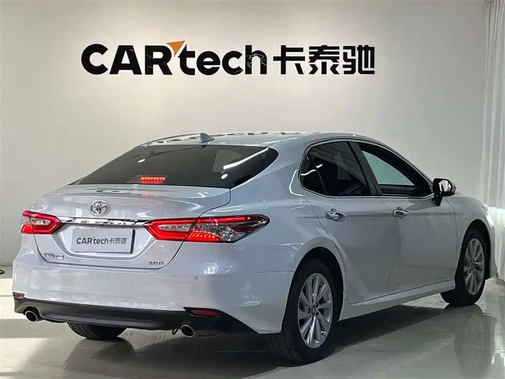 Toyota Camry 2021 2.0G Luxury Edition 2021 - thumbnail 4