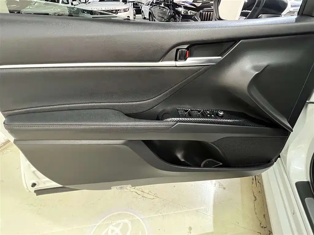 Toyota Camry 2021 2.0G Luxury Edition 2021 - thumbnail 15