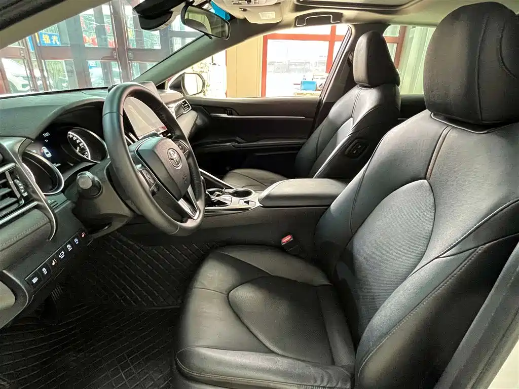 Toyota Camry 2021 2.0G Luxury Edition 2021 - thumbnail 16