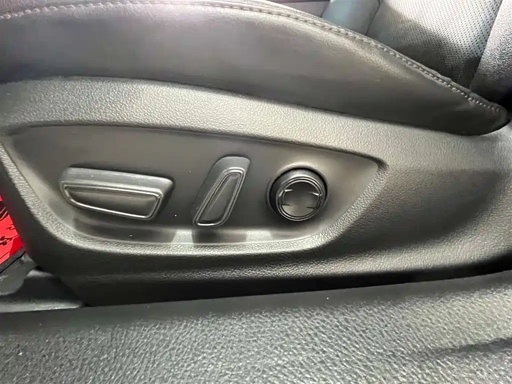 Toyota Camry 2021 2.0G Luxury Edition 2021 - thumbnail 26