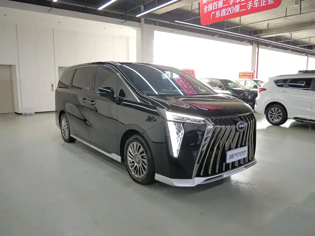 GAC Trumpchi GAC Trumpchi M8 2025 Grandmaster Super Hybrid 2026 - thumbnail 3