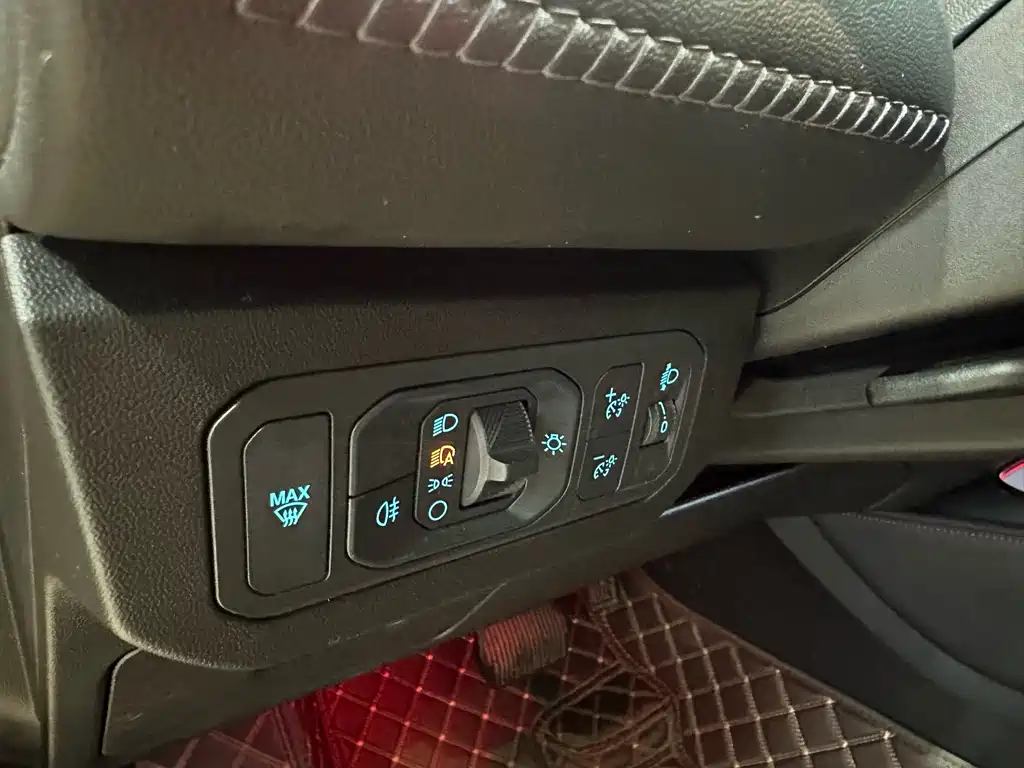 Ford Mondeo 2024 2.0T HEV Sport Edition ST-Line 2024 - thumbnail 8