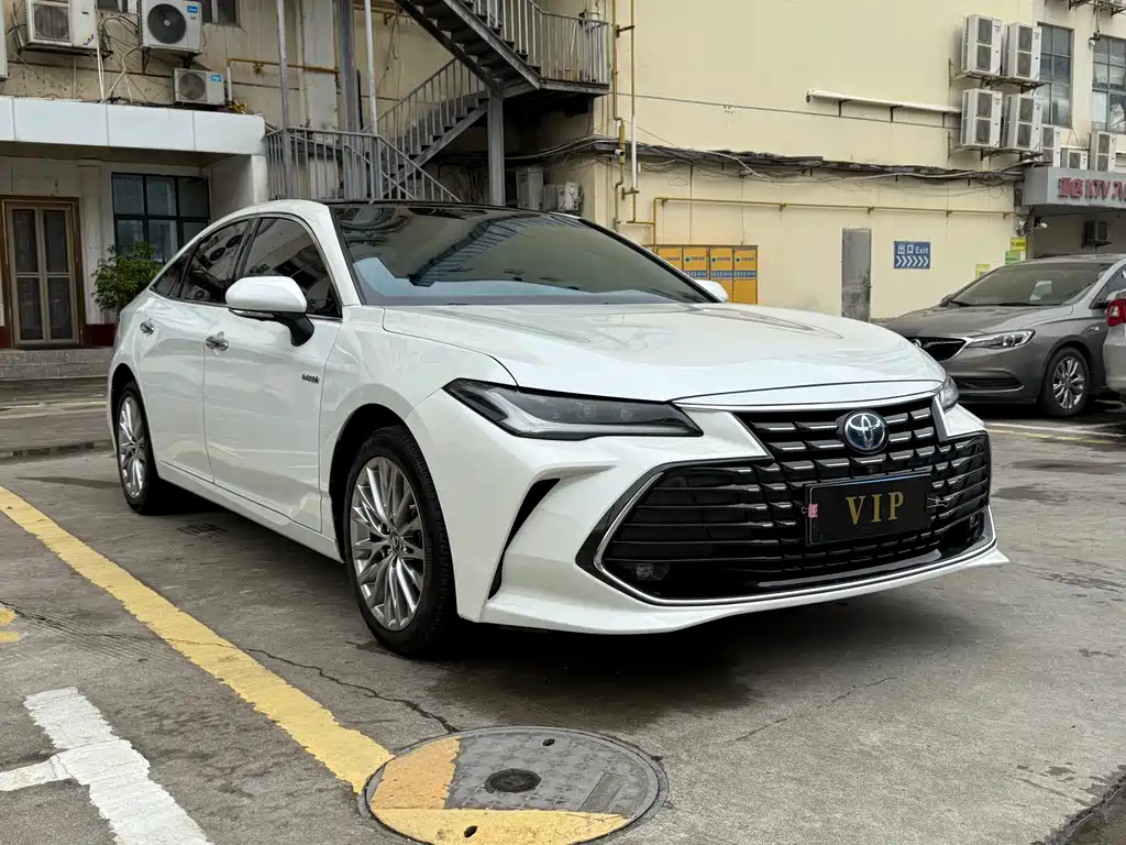 Toyota Avalon 2023 Hybrid 2.5L XLE Premium 2023 - thumbnail 3