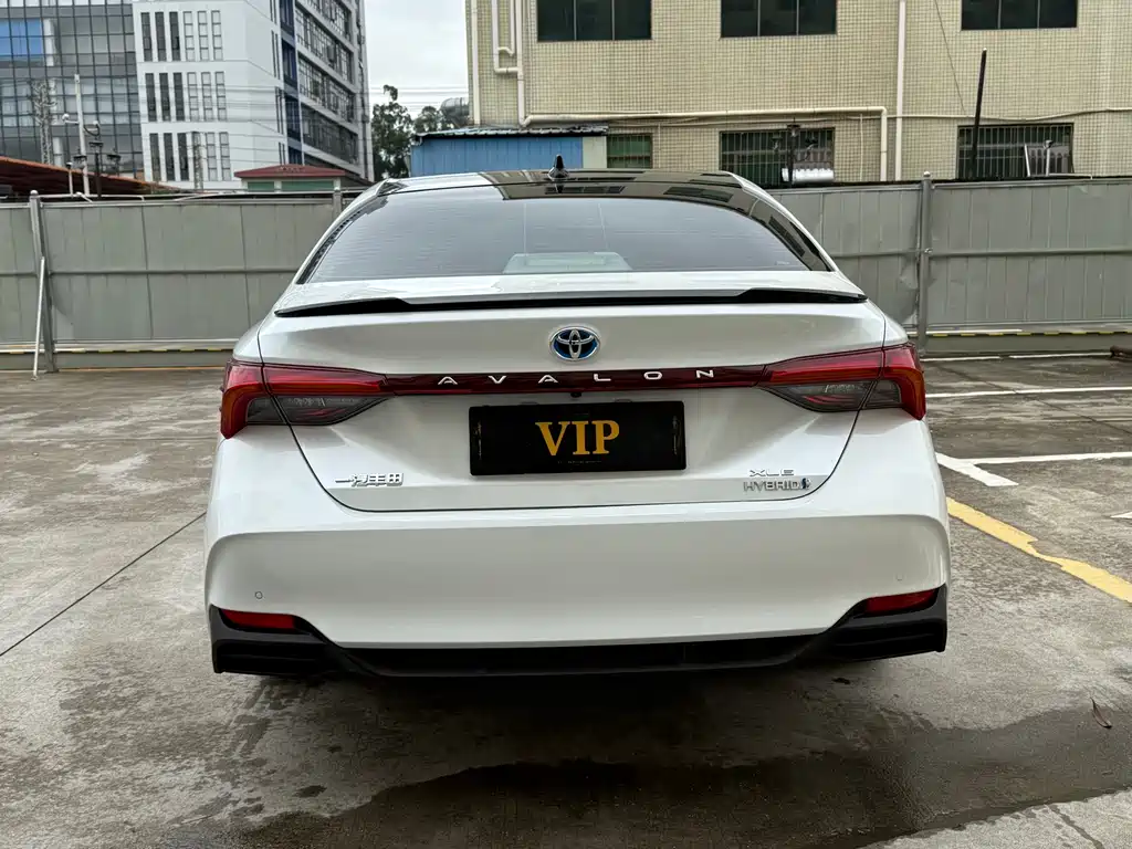 Toyota Avalon 2023 Hybrid 2.5L XLE Premium 2023 - thumbnail 5