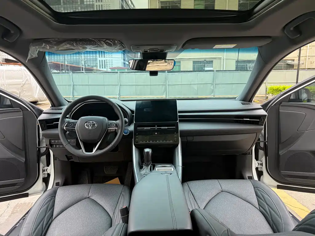 Toyota Avalon 2023 Hybrid 2.5L XLE Premium 2023 - thumbnail 11