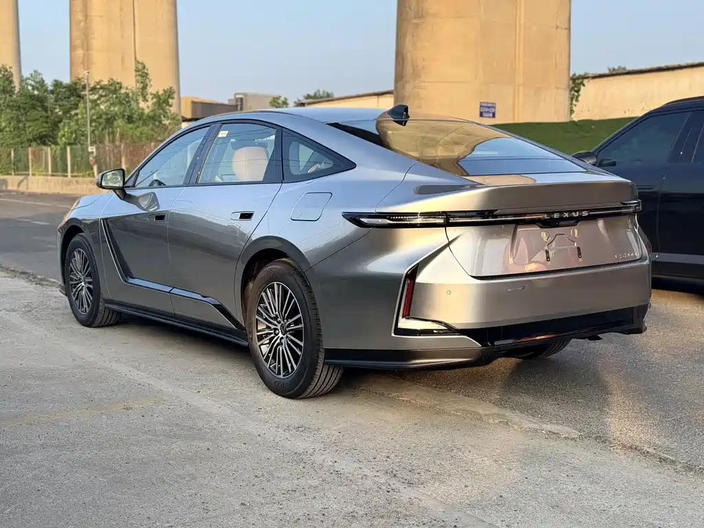 Lexus Lexus ES 2026 300h 2026 - thumbnail 5