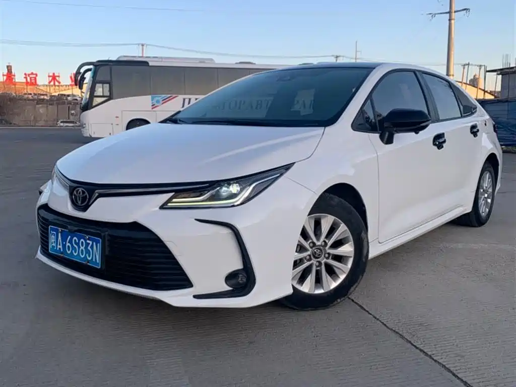 Toyota Toyota Corolla 2022 TNGA 1.5L CVT Pioneer Edition 2022 - thumbnail 2